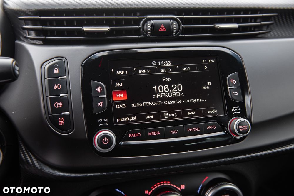 Alfa Romeo Giulietta 1.4 TB 16V Veloce - 24