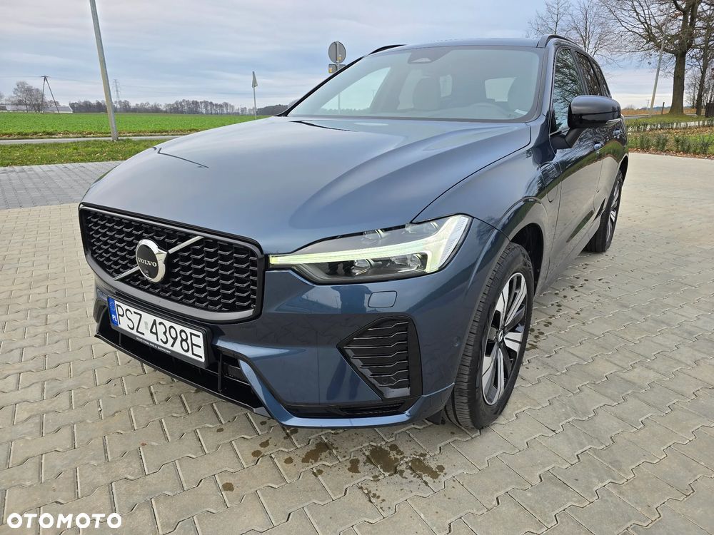 Volvo XC 60 T6 Plug-In Hybrid AWD Plus Dark - 1