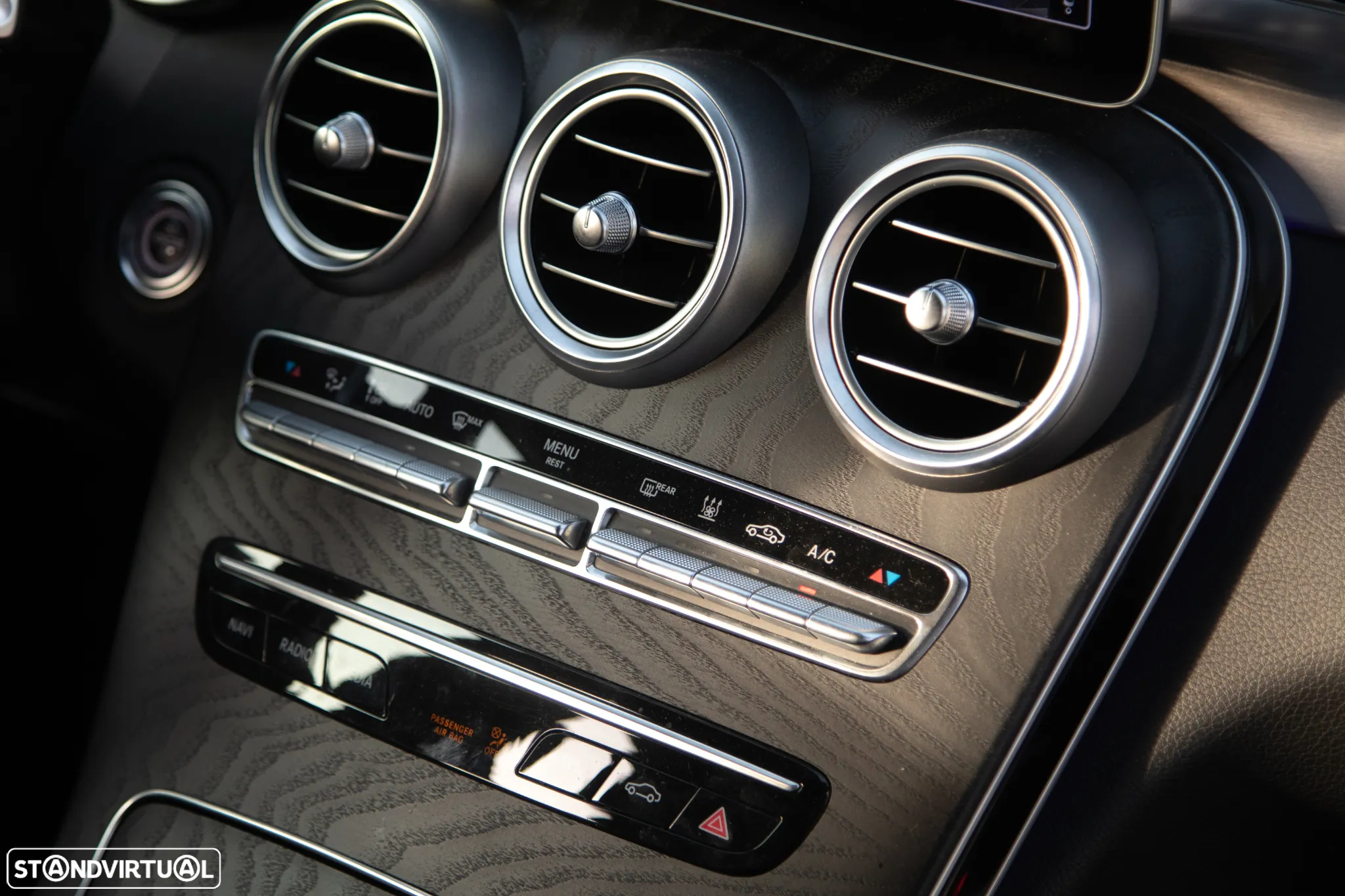 Mercedes-Benz C 300 de AMG Line - 16