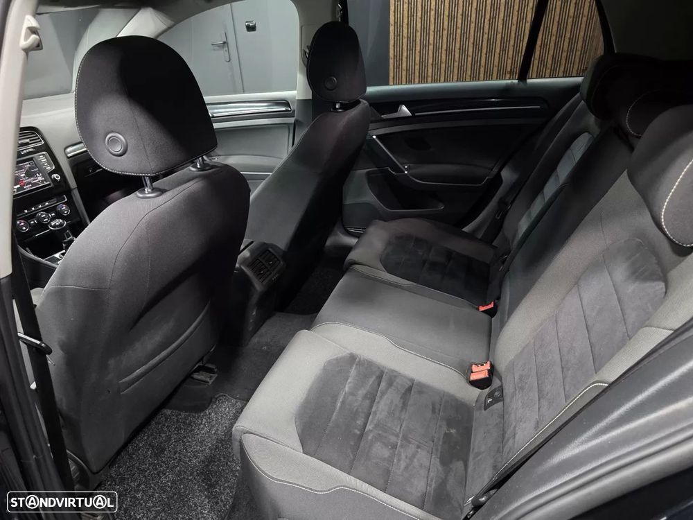 VW Golf 1.6 TDi BlueMotion Trendline - 7