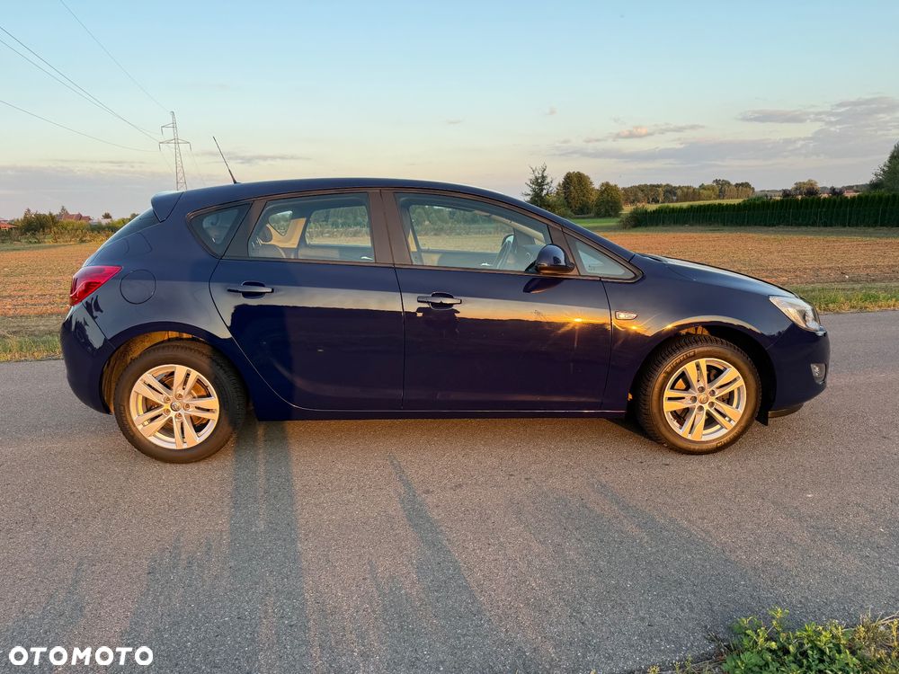 Opel Astra 1.4 Active - 11