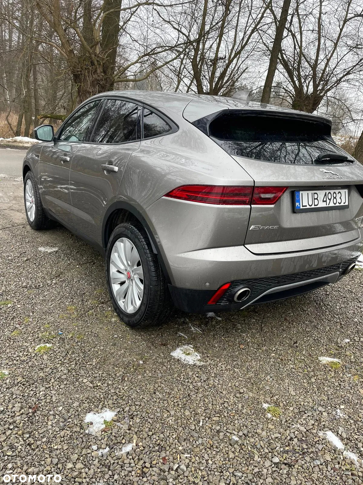 Jaguar E-Pace 2.0 i4P AWD R-Dynamic S - 12