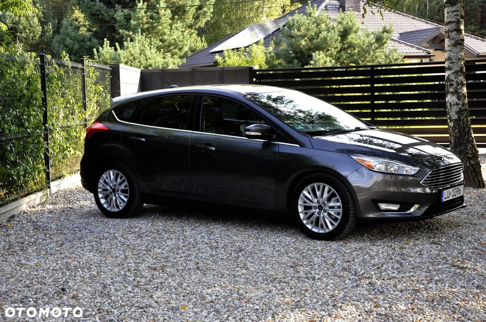 Ford Focus - 11
