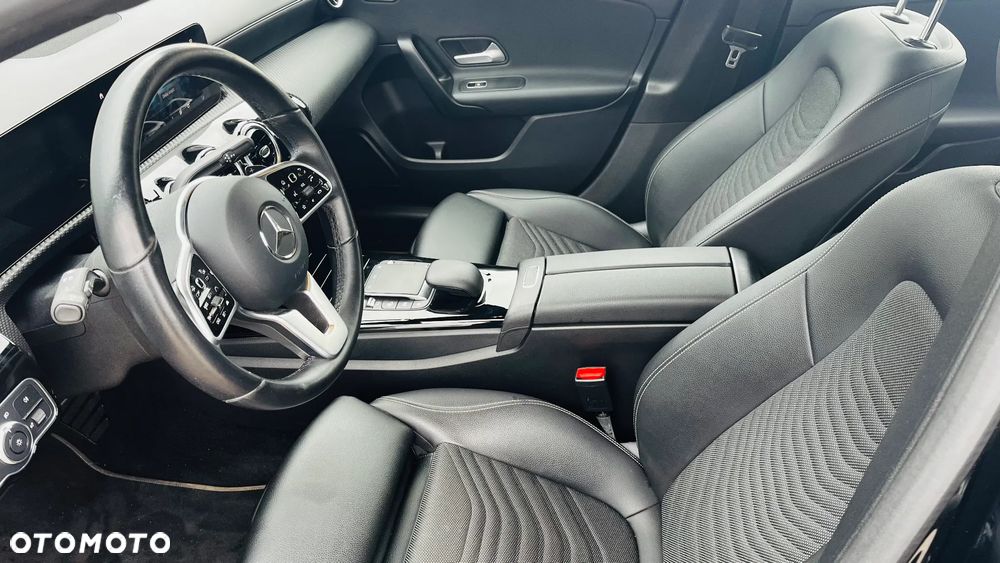 Mercedes-Benz Klasa A 180 Style 7G-DCT - 14