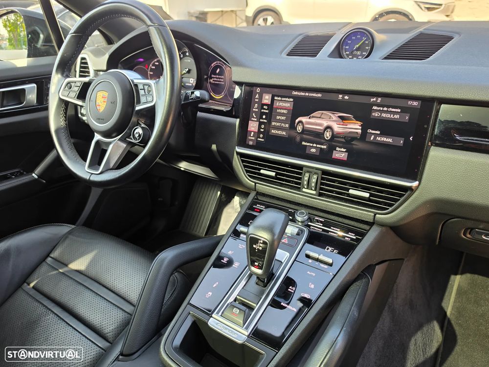 Porsche Cayenne Coupé E-Hybrid Platinum Edition - 21