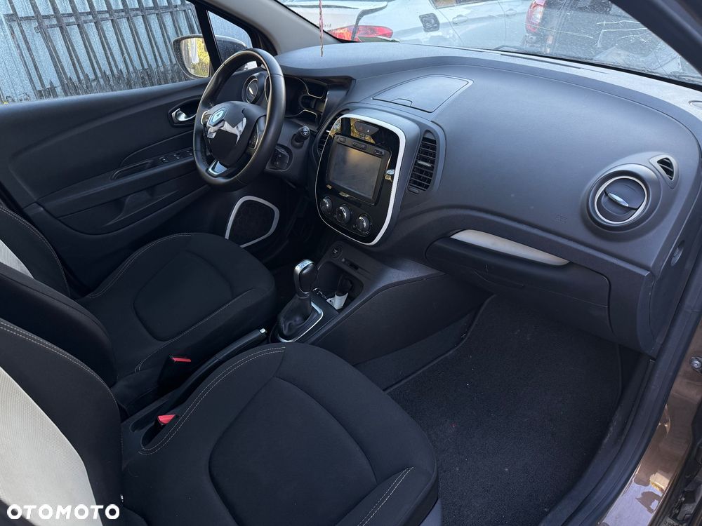 Renault Captur 1.2 TCe Zen EDC - 6
