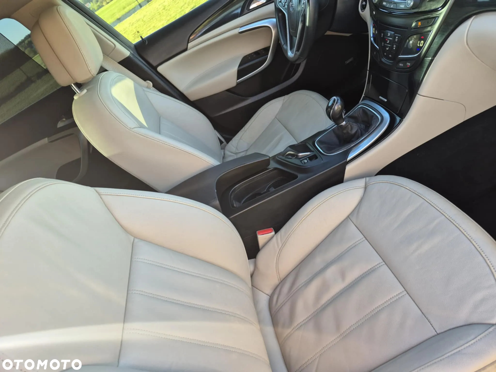 Opel Insignia - 20