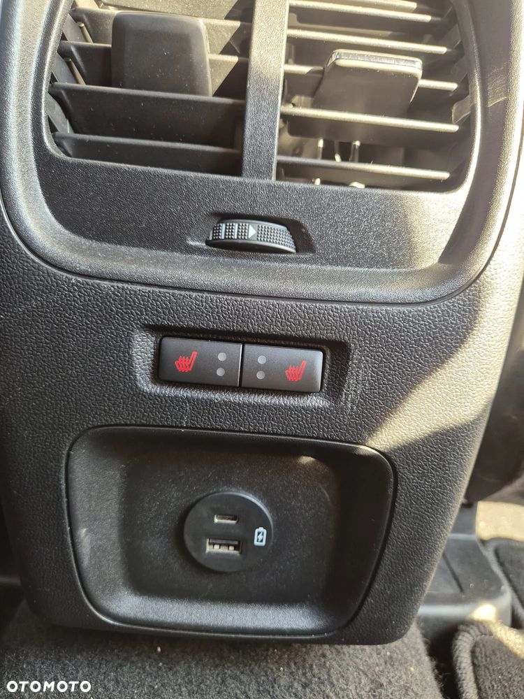 Ford Kuga 2.5P PHEV FWD Titanium - 18
