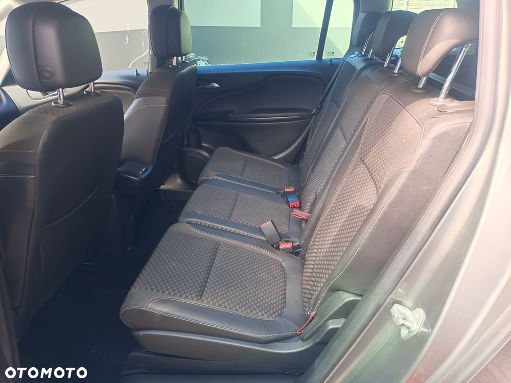 Opel Zafira 1.4 T Cosmo - 16