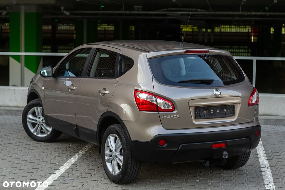 Nissan Qashqai - 16