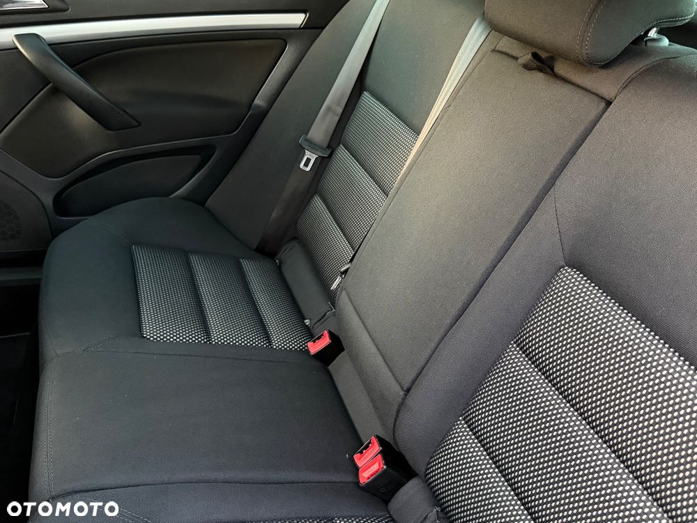 Skoda Octavia 2.0 TDI DPF 4x4 Scout - 6