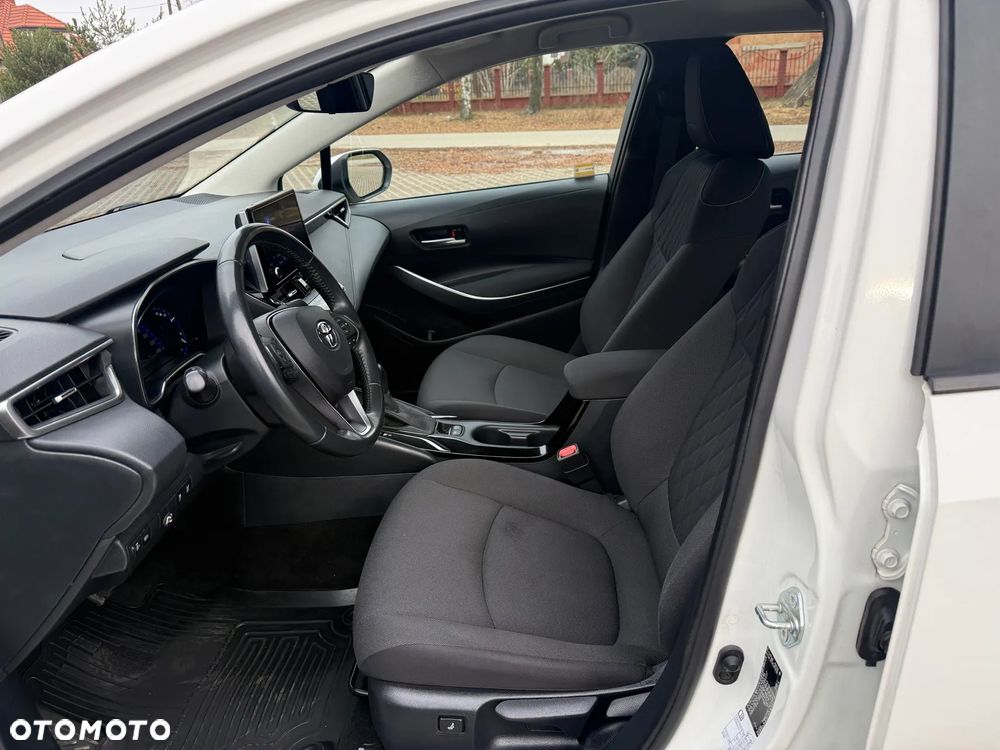 Toyota Corolla 1.8 Hybrid Comfort - 12