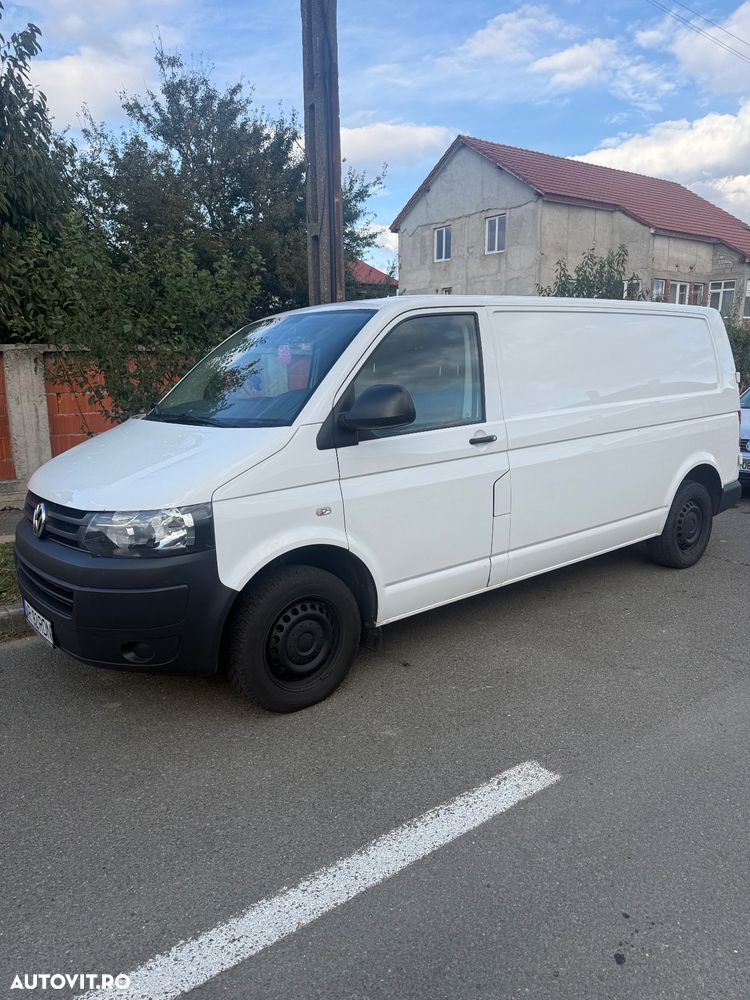 Volkswagen Transporter - 1