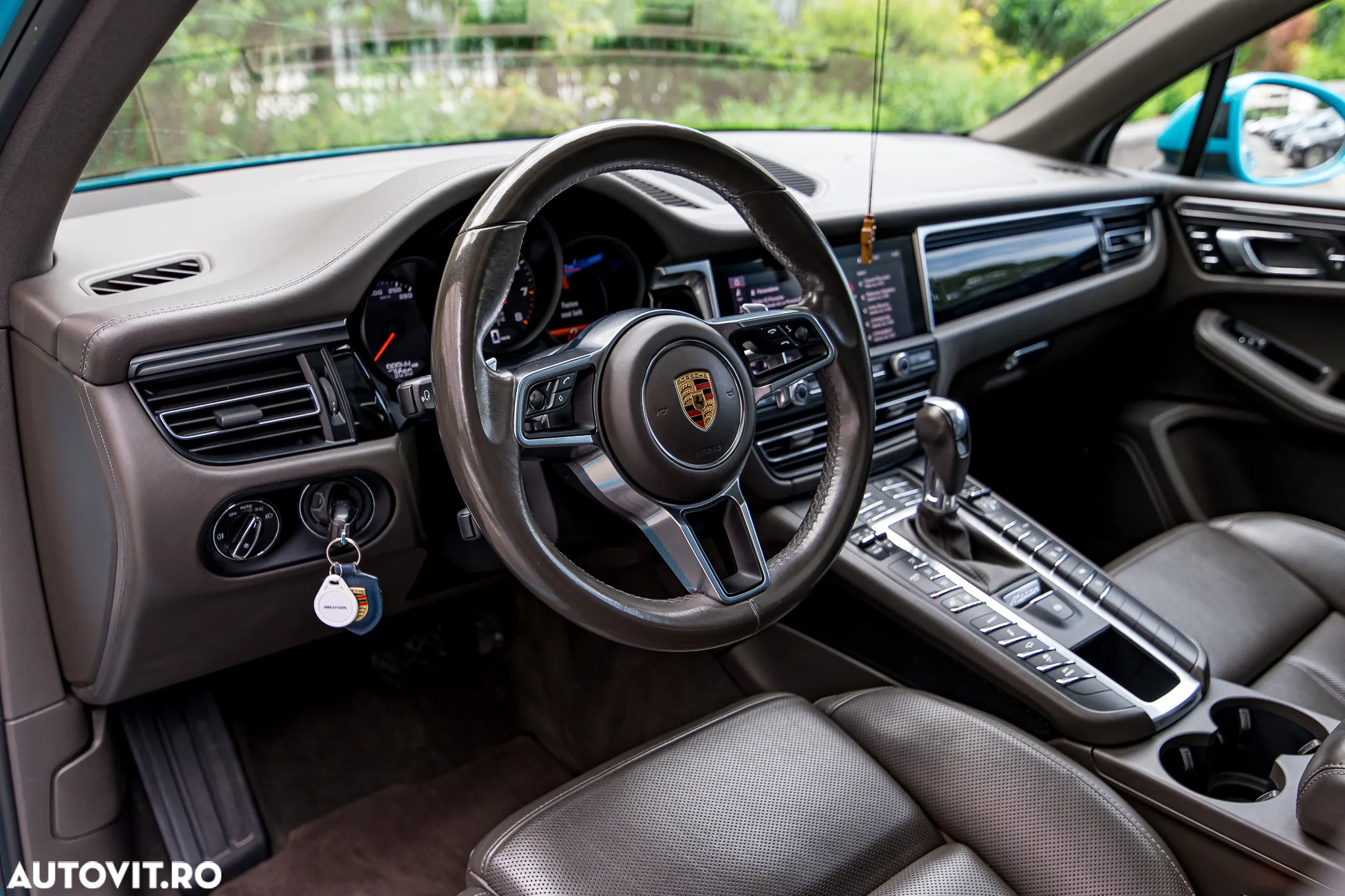 Porsche Macan Standard - 18