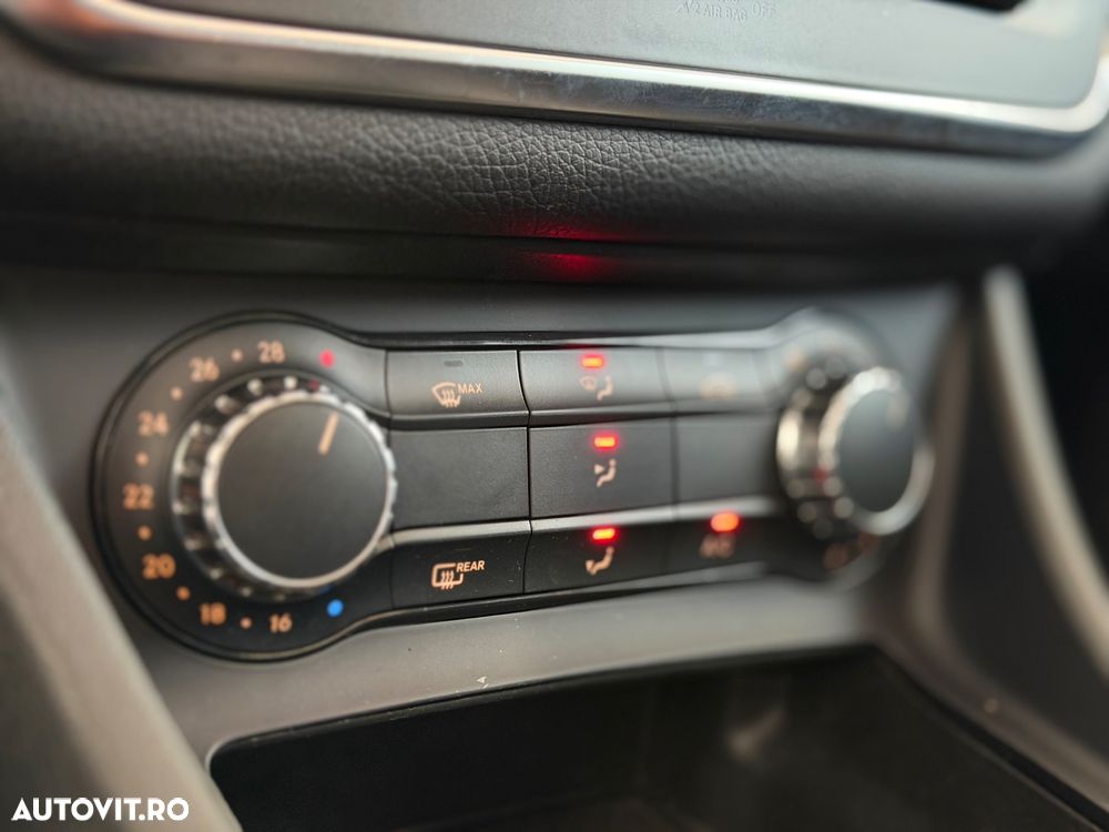 Mercedes-Benz CLA 180 UrbanStyle Edition - 26