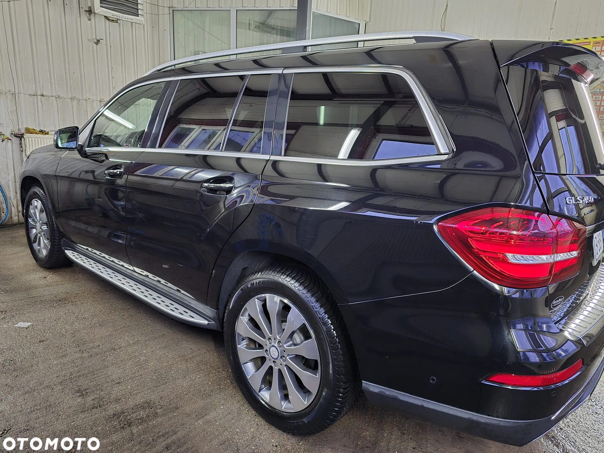 Mercedes-Benz GLS 400 4Matic 9G-TRONIC - 34