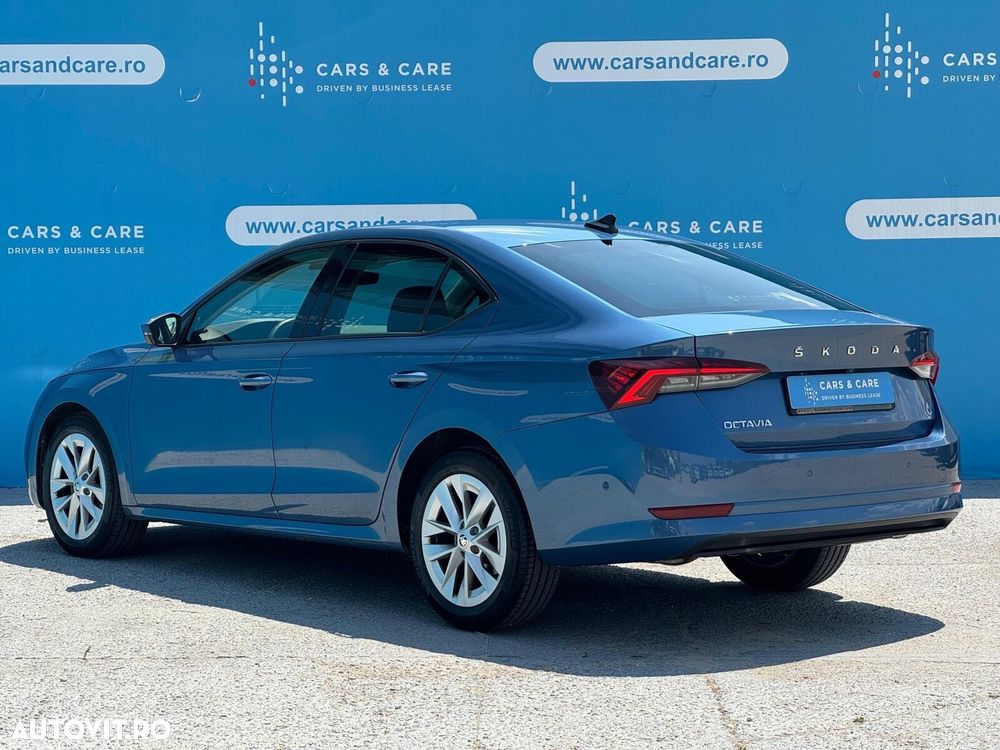 Skoda Octavia 2.0 TDI DSG Ambition - 4