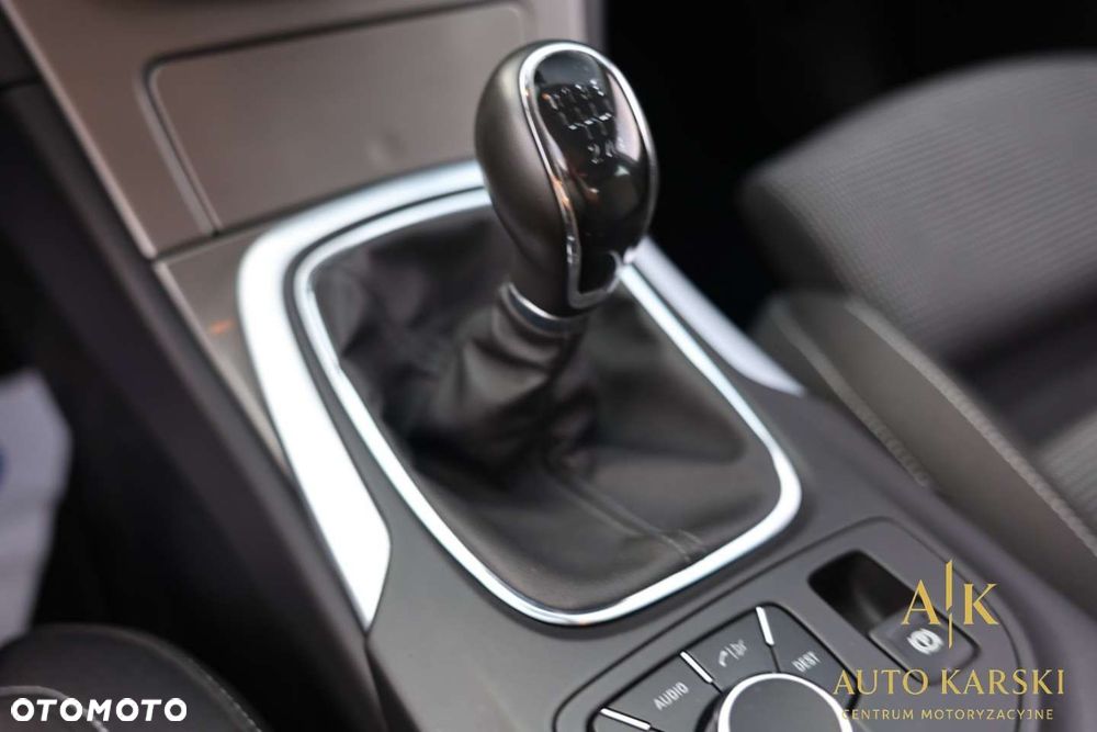 Opel Insignia - 27