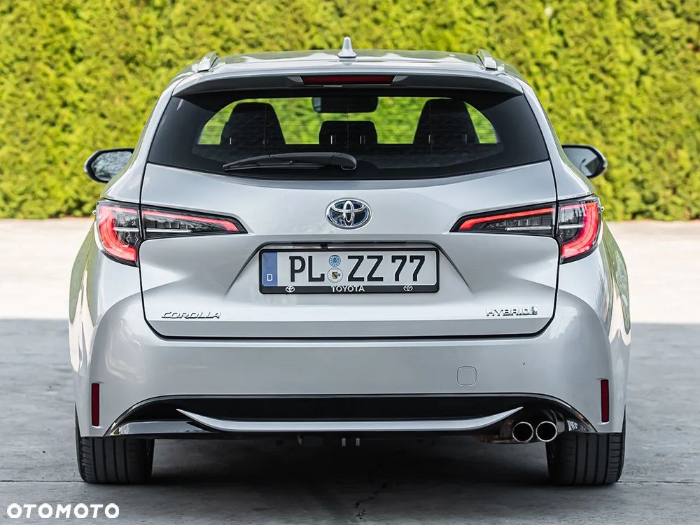 Toyota Corolla 2.0 Hybrid Trek - 11