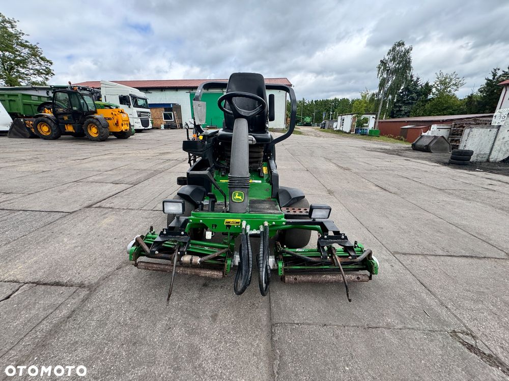 John Deere 2500 A - 6