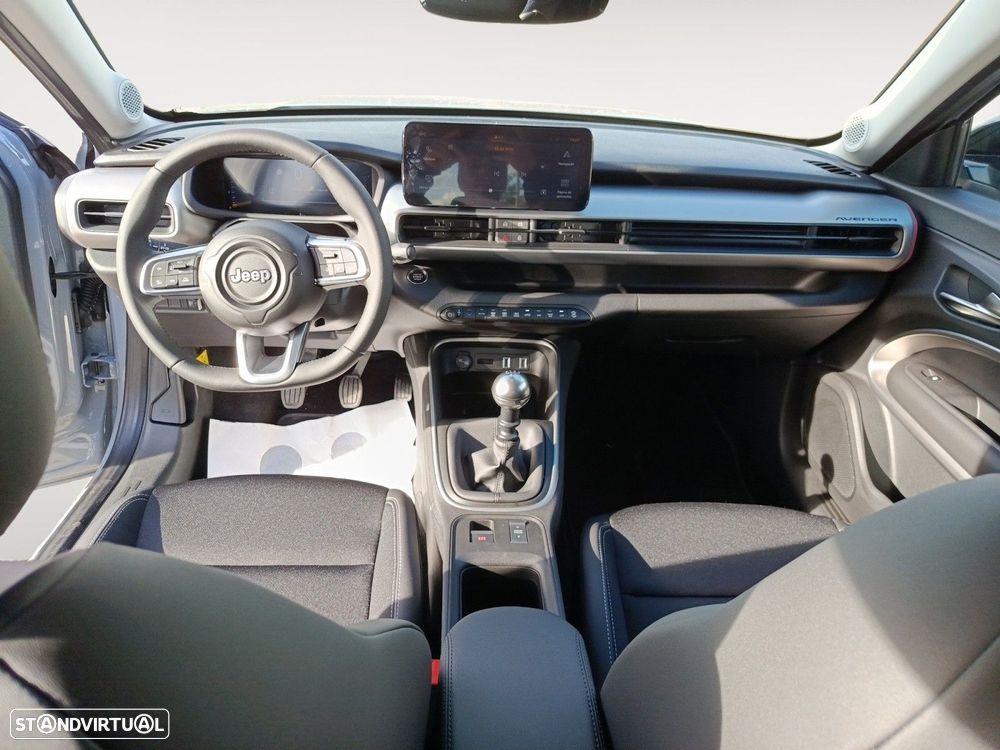 Jeep Avenger 1.2 GSE T3 Altitude - 10