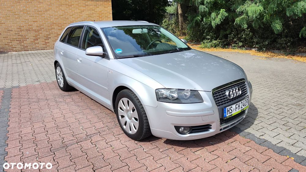 Audi A3 Sportback 1.6 Attraction - 12