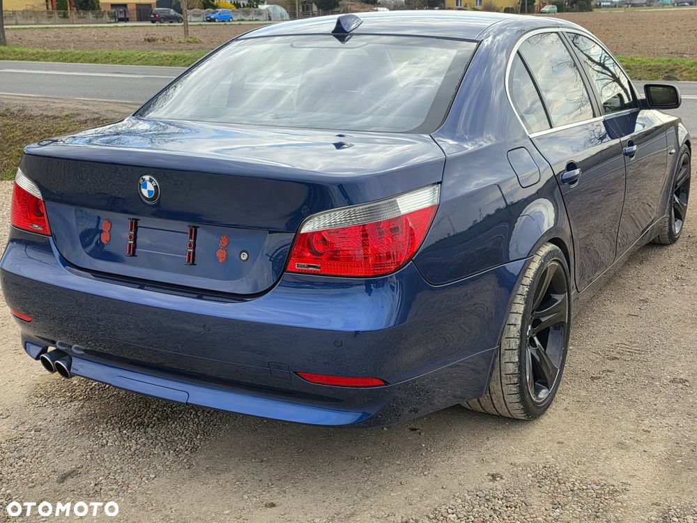 BMW Seria 5 545i - 7