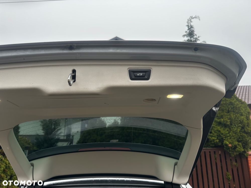 BMW Seria 3 320d Advantage - 29