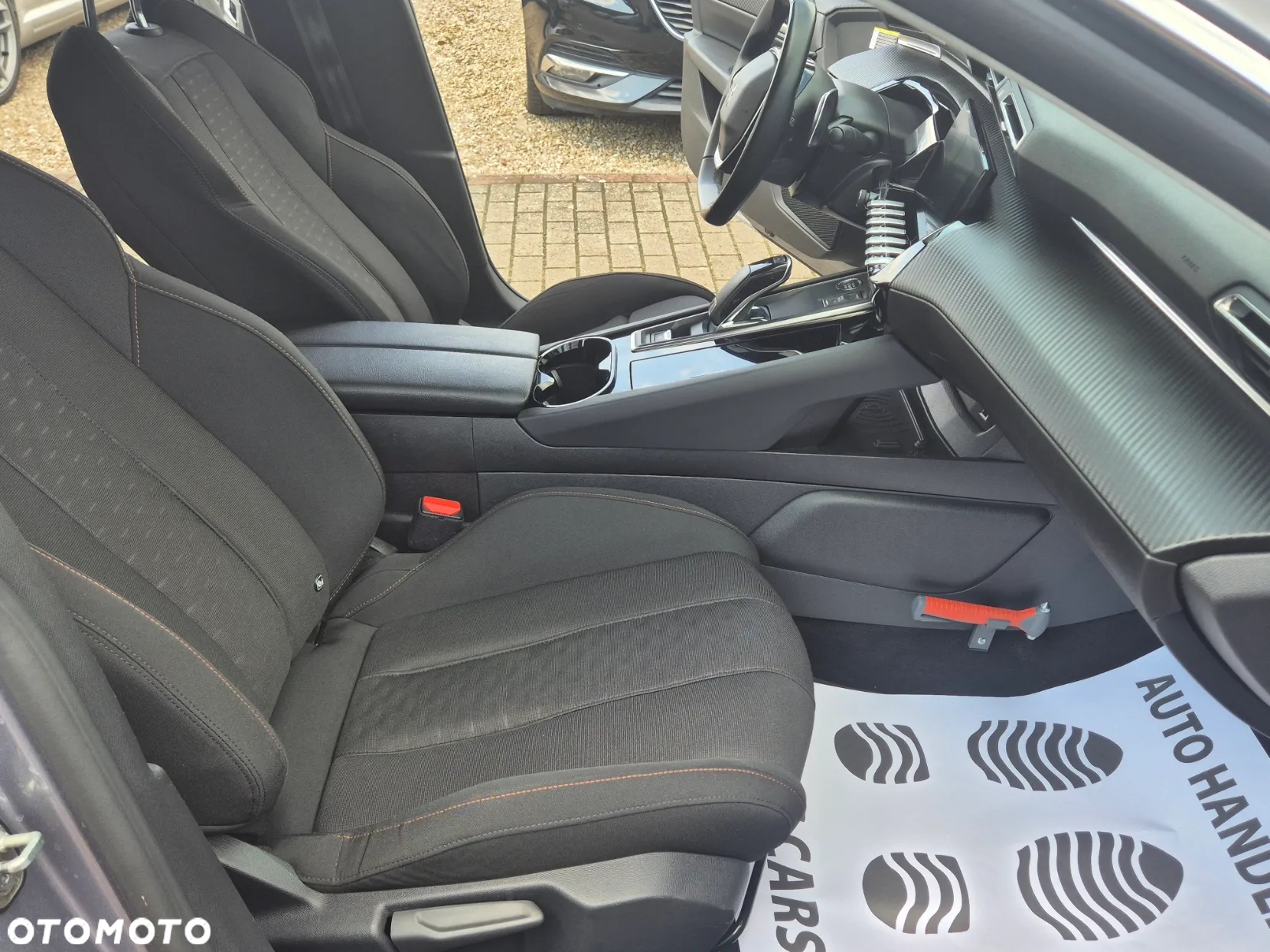 Peugeot 508 BlueHDi 130 EAT8 Allure - 17