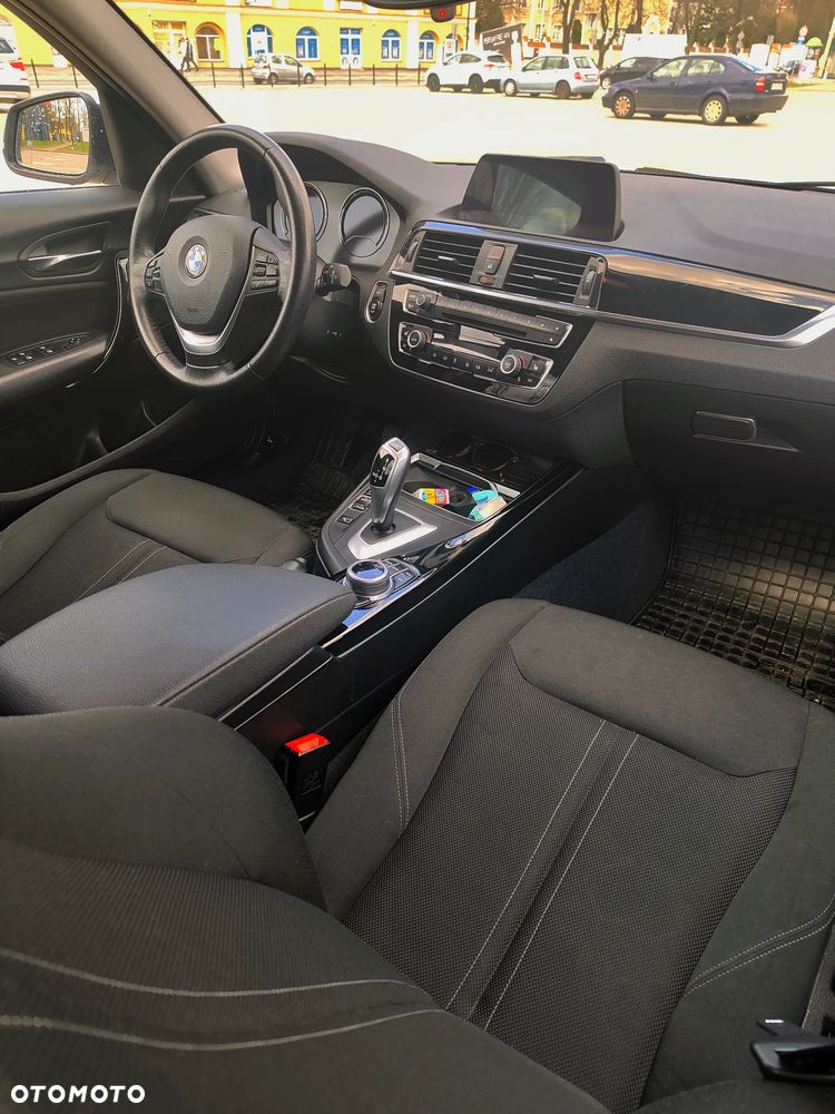 BMW Seria 1 118i - 13