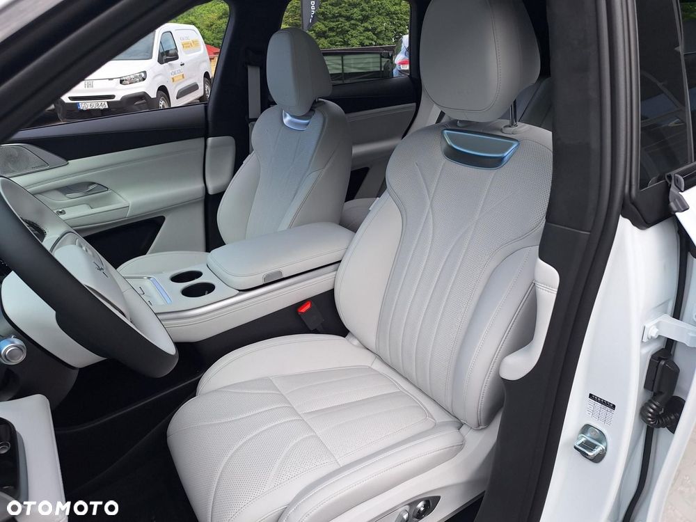 XPeng G9 94.6 kWh AWD Performance - 7