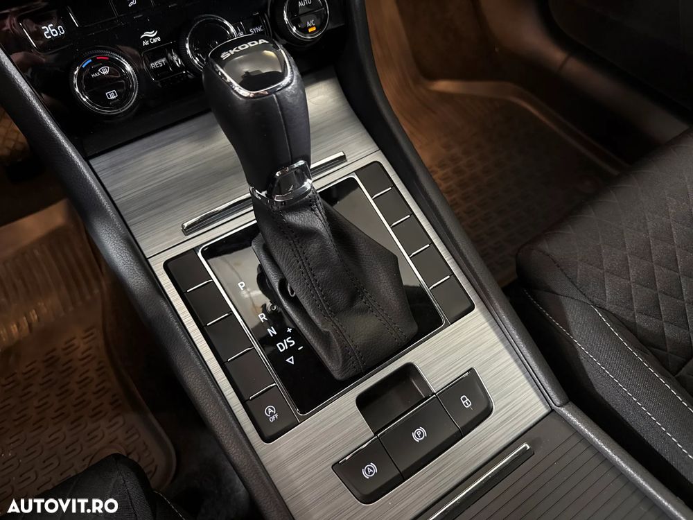 Skoda Superb - 17