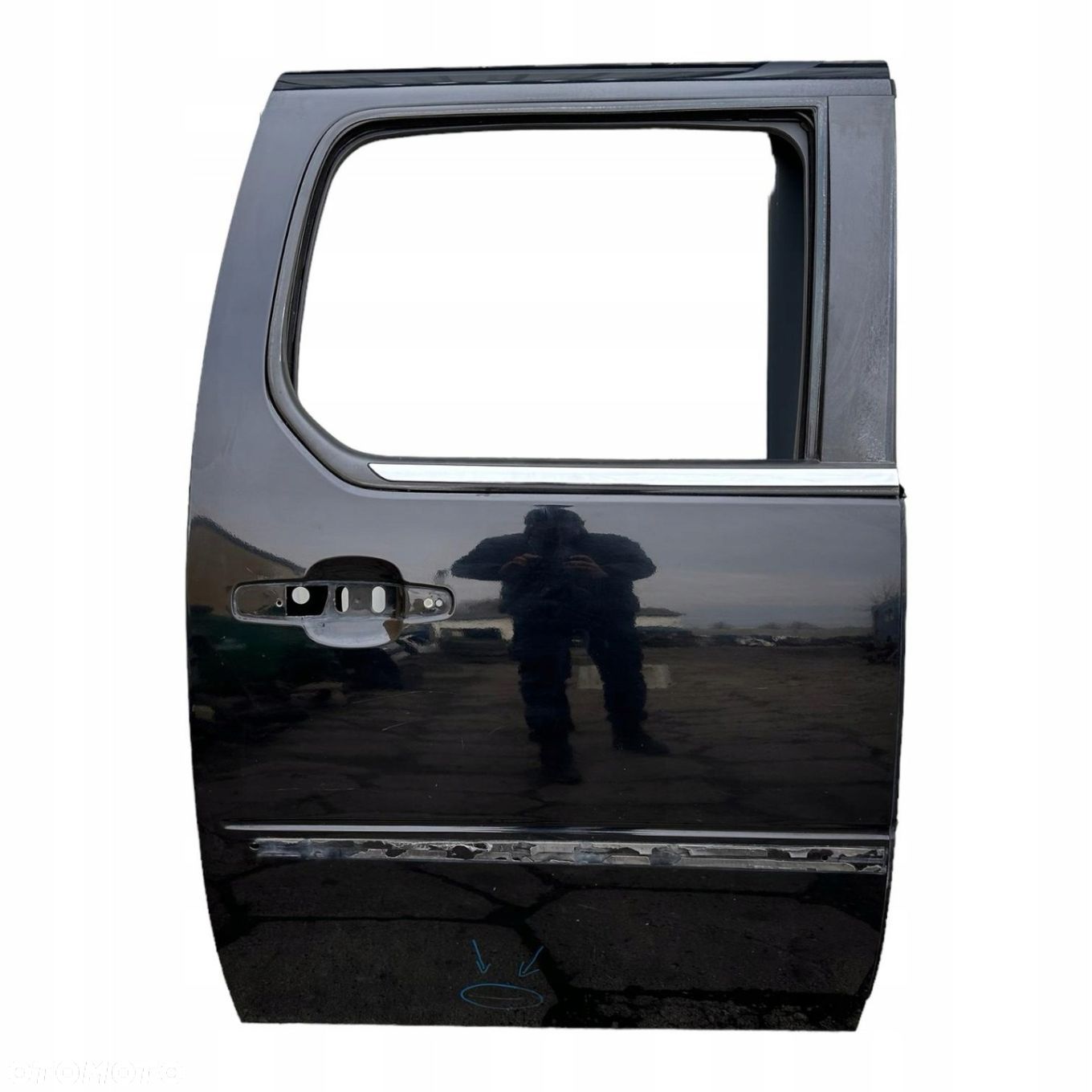 CADILLAC ESCALADE ESV EXT 07-14 DRZWI TYLNE PRAWE ORYGINAŁ OEM - 1
