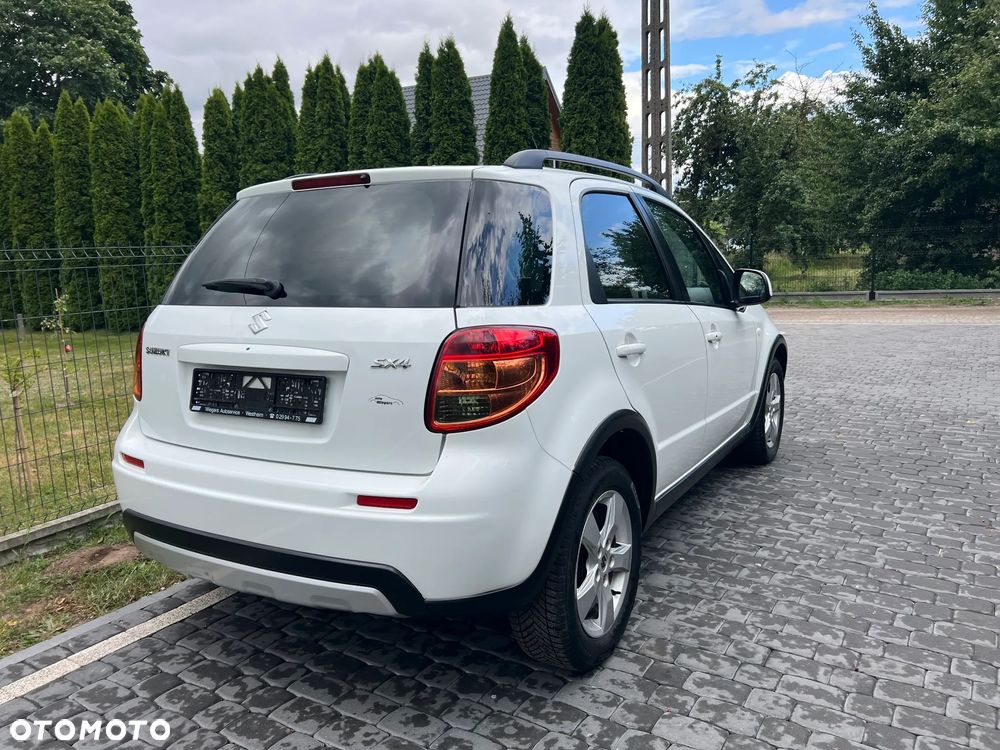 Suzuki SX4 1.6 Comfort - 8