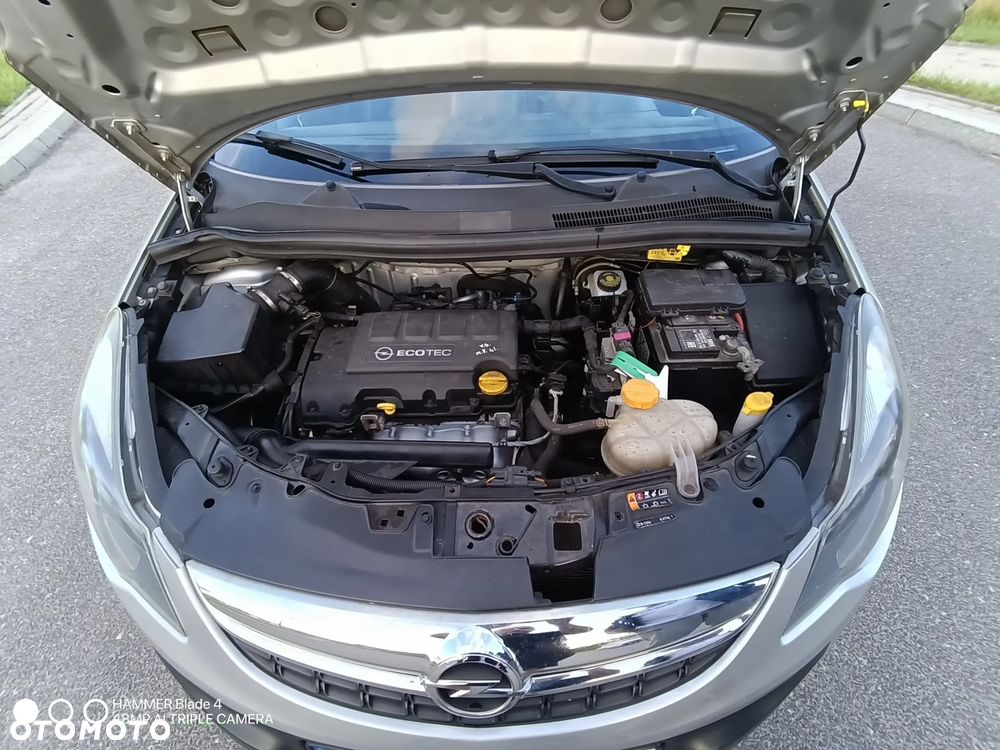 Opel Corsa 1.2 16V Cosmo - 23