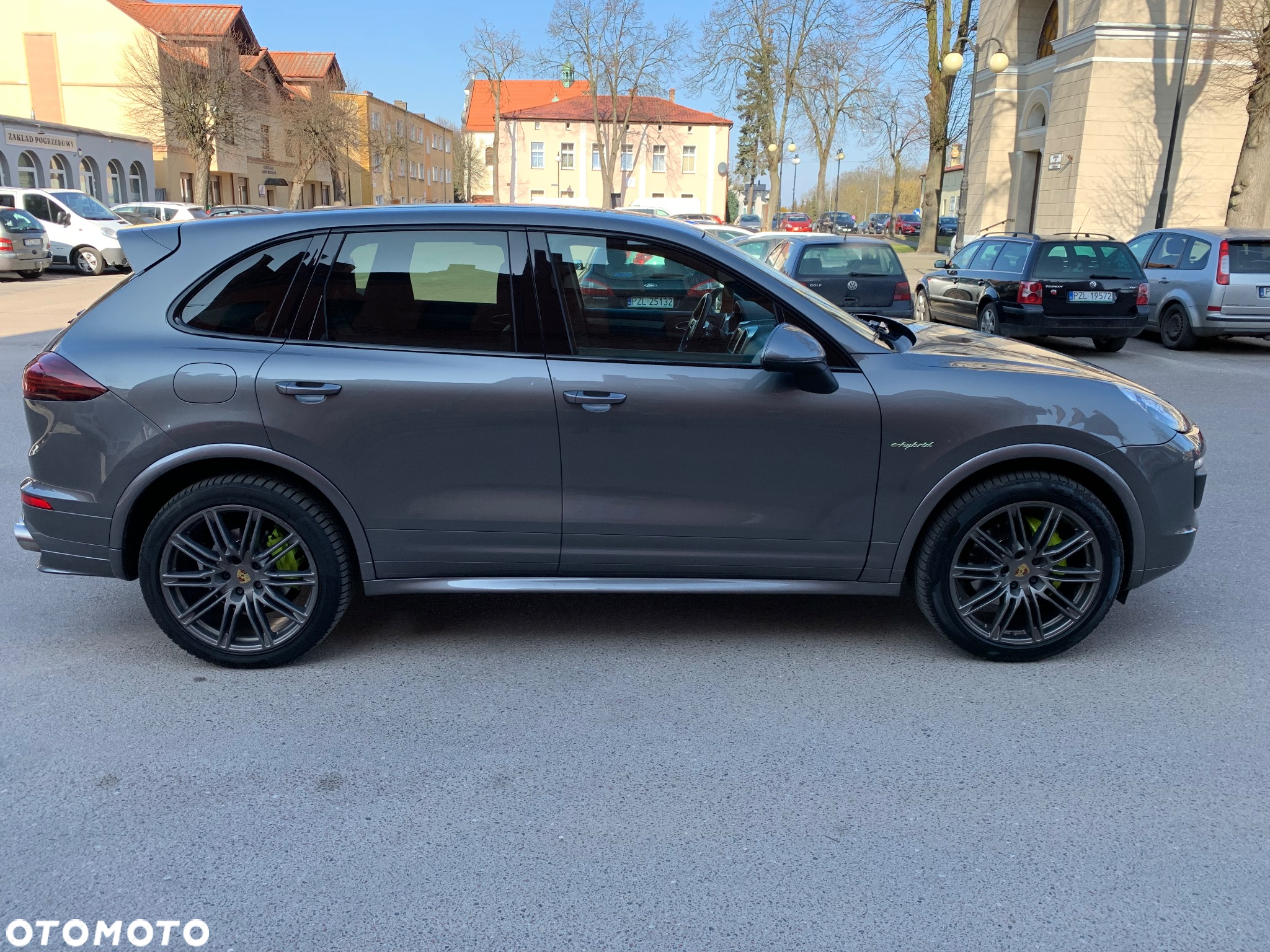 Porsche Cayenne S e-Hybrid - 8
