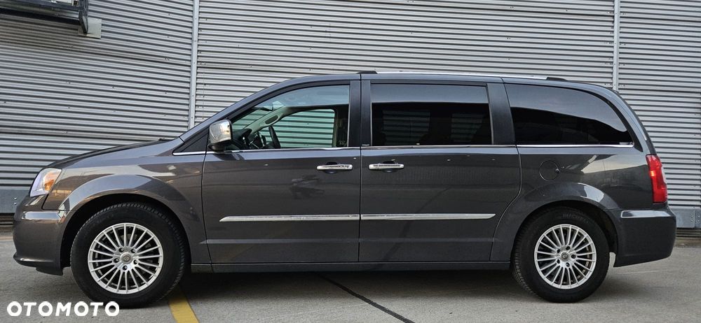 Chrysler Town & Country 3.6 Touring - 7