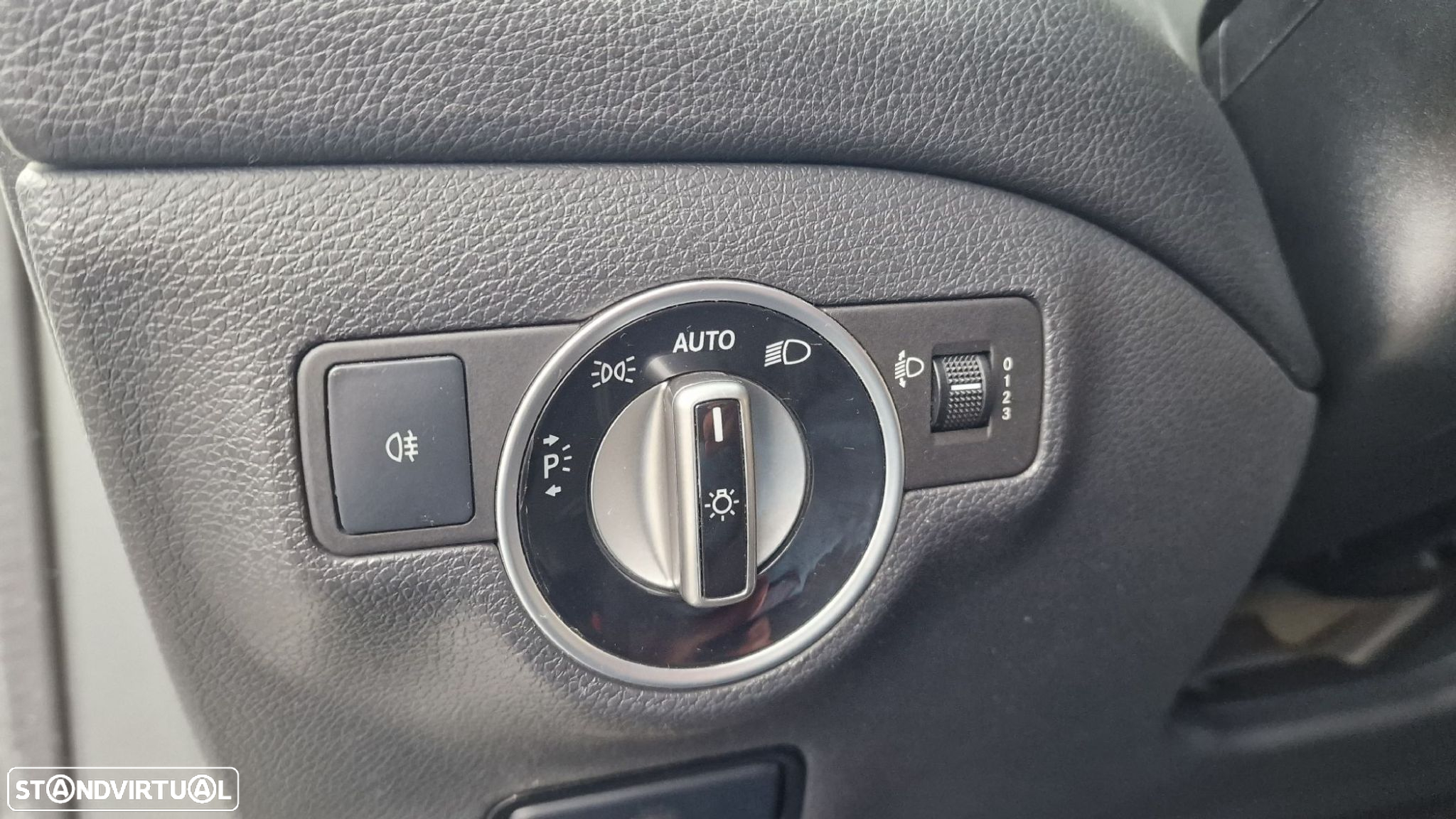 Mercedes-Benz GLA 180 CDi Urban - 16