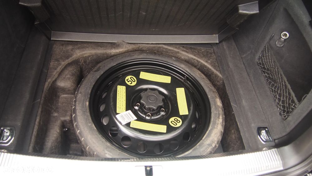 Audi A4 Avant 2.0 TDI DPF Ambiente - 20