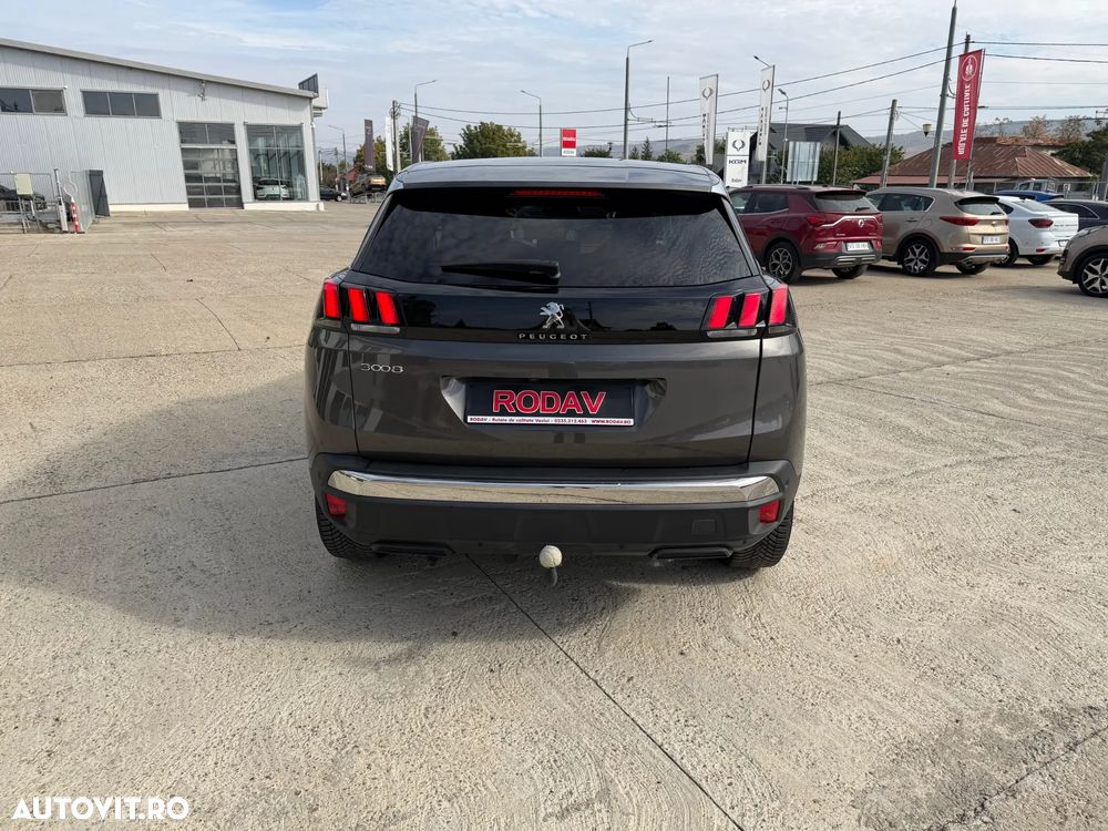 Peugeot 3008 1.2 PureTech 130 EAT8 Allure Pack - 10