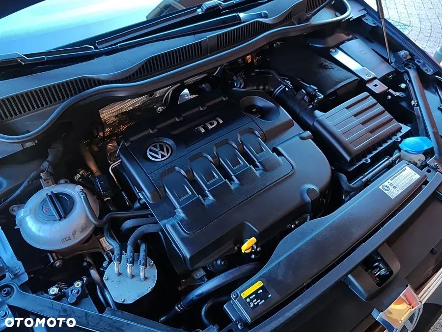 Volkswagen Golf Sportsvan 2.0 TDI (BlueMotion Technology) Highline - 40