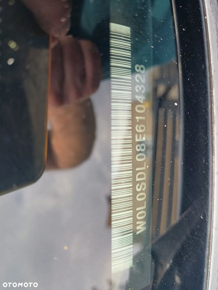 Opel Corsa 1.4 16V Cosmo - 12