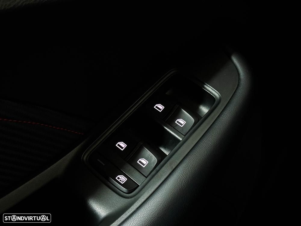 MG ZS EV 72.6 kWh Luxury - 49
