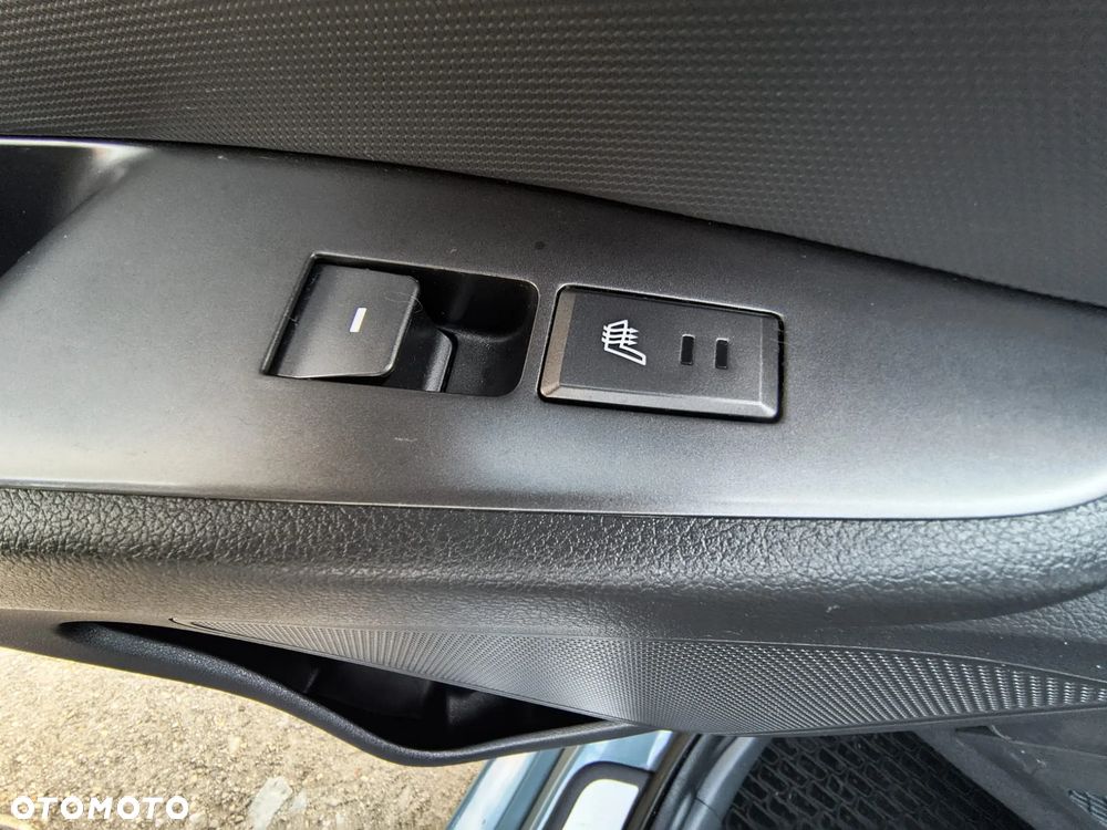 Hyundai IONIQ Hybrid Platinum - 16