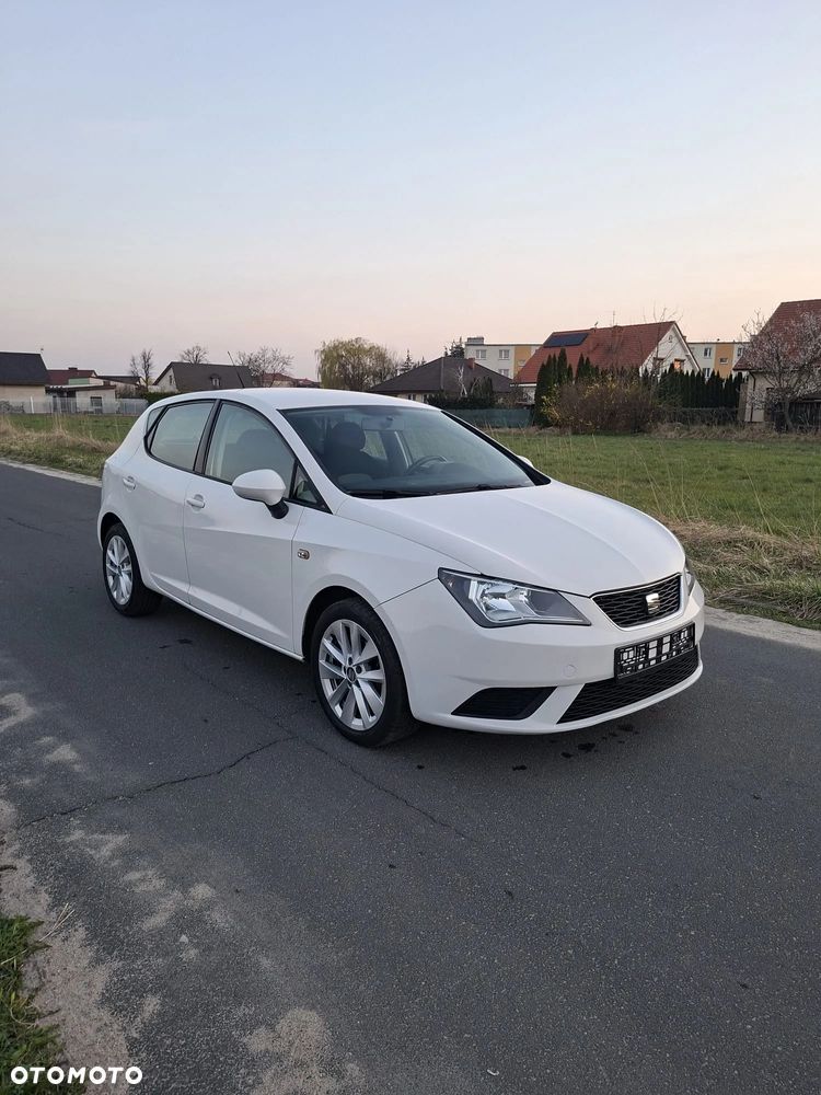 Seat Ibiza 1.4 16V Reference Salsa - 1