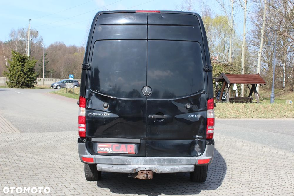 Mercedes-Benz Sprinter - 6