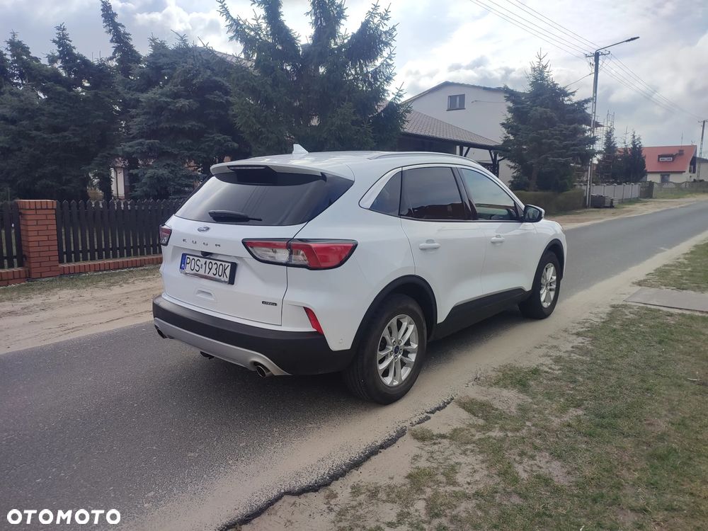 Ford Kuga - 12
