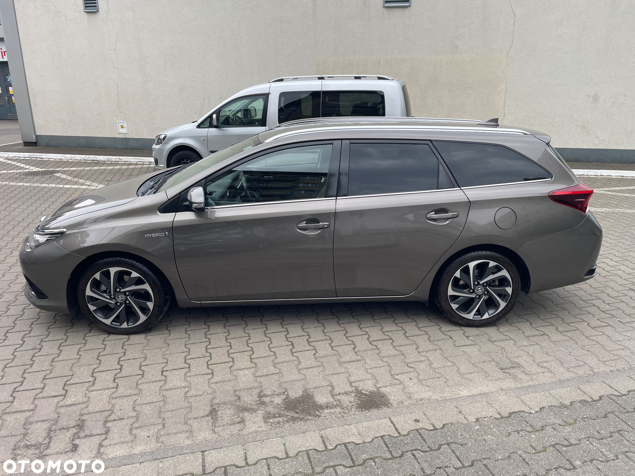 Toyota Auris 1.8 VVT-i Hybrid Automatik Life - 4