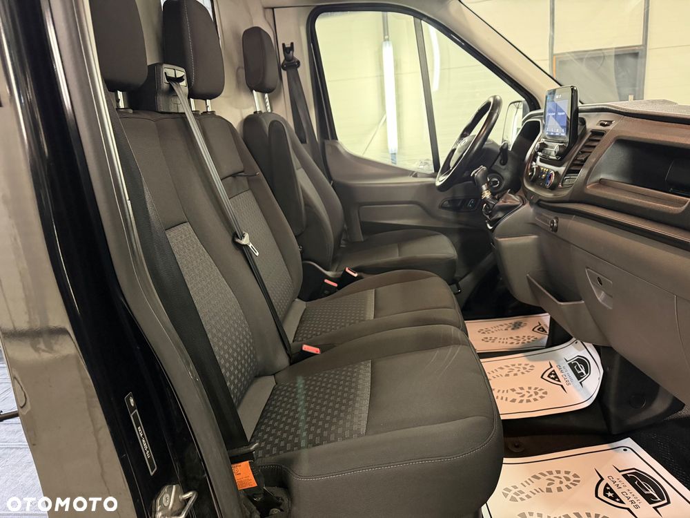 Ford Transit - 11