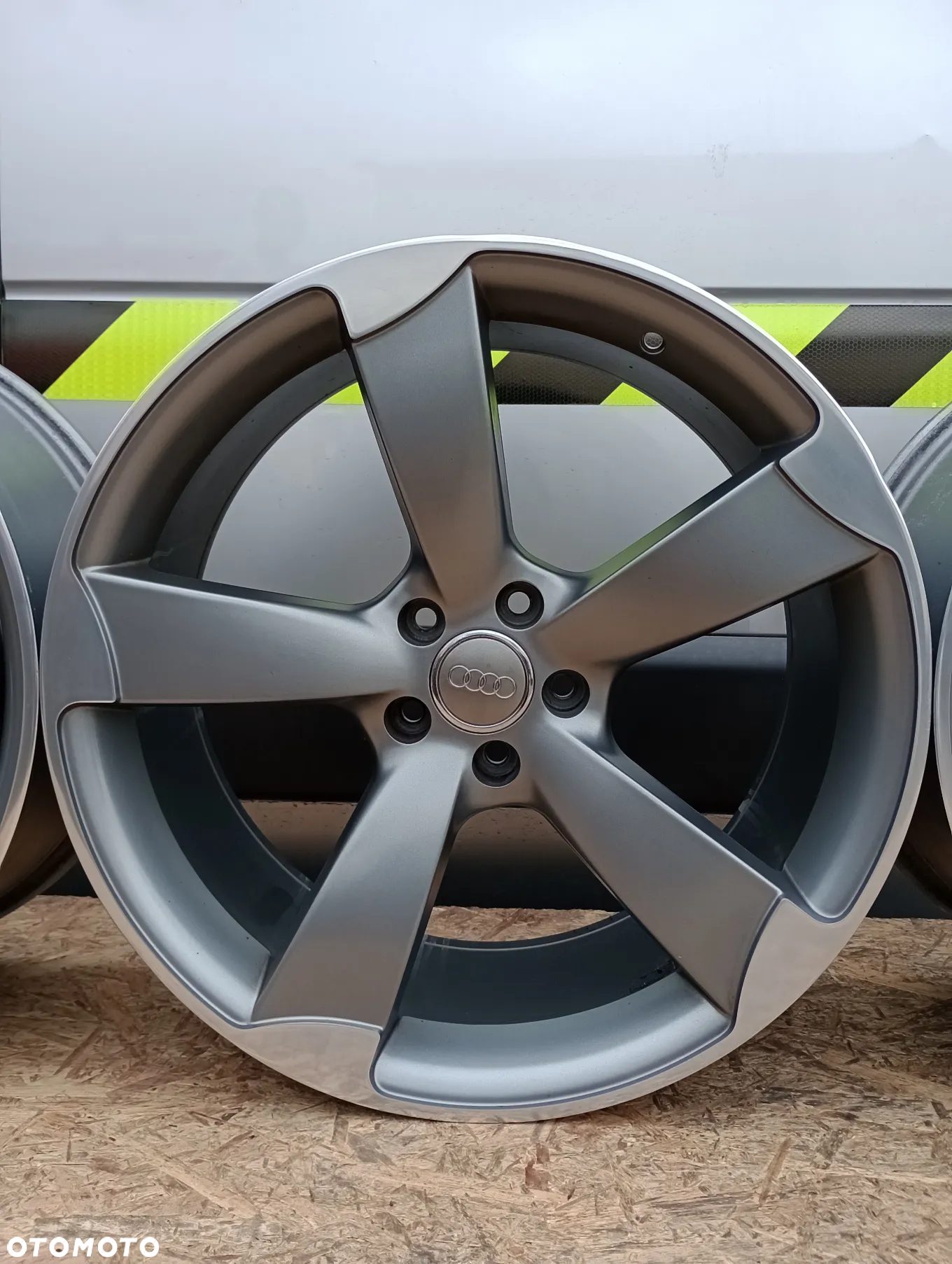 FELGI ALUMINIOWE 5x112 R20 9J ET35 66,6 AUDI A4 A5 A6 A7 A8 Q2 Q3 Q5 - 5